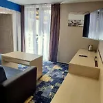 ホリデーパーク Arena Slonca ウェバ